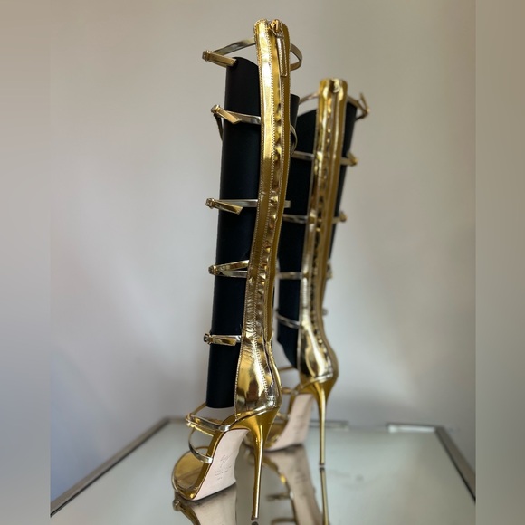 EUC Giuseppe Zanotti Super Harmony’ Gladiator Sandals in Gold 36.5 - Picture 13 of 16